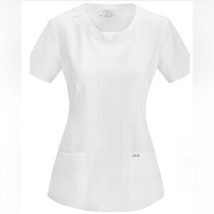 Cherokee Infinity Women’s Round Neck Scrub Top. Size XL